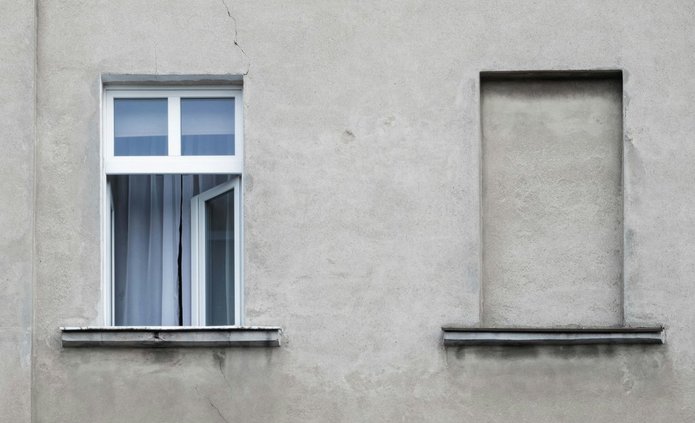 Kamienica otwarte okno