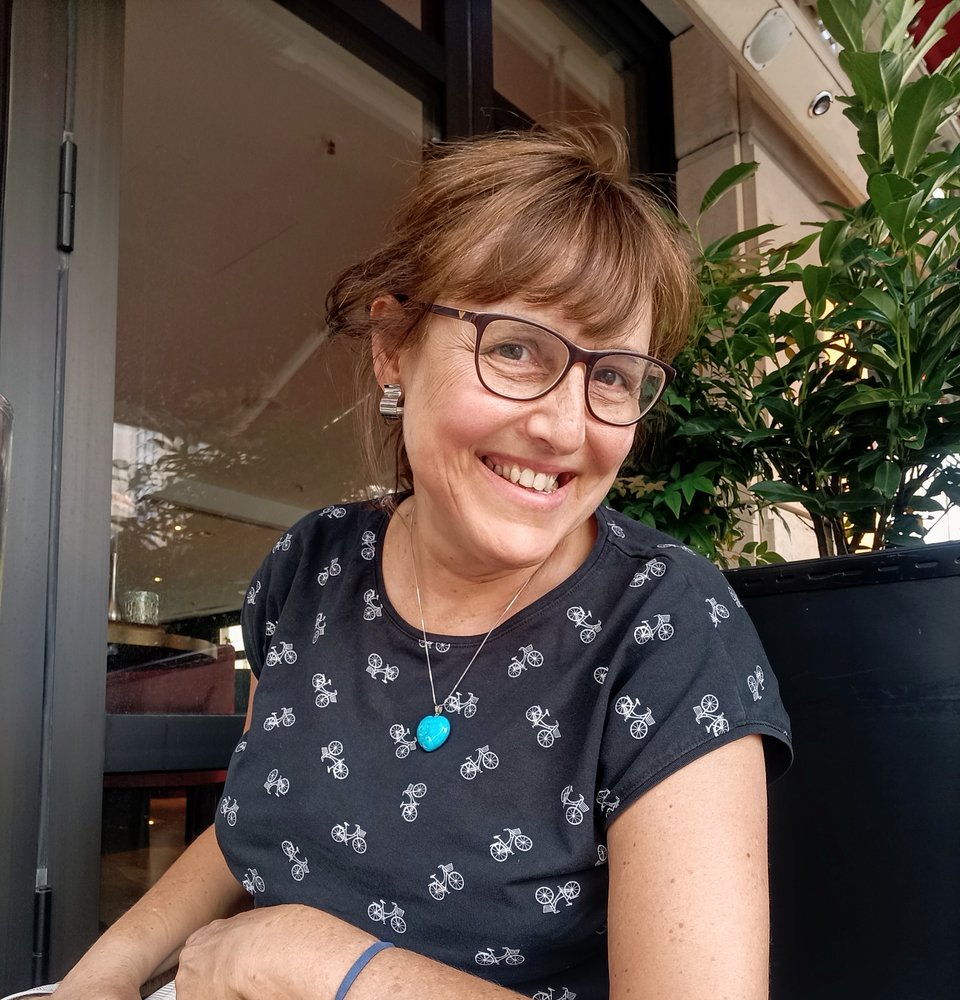 kobieta, członkini zespołu